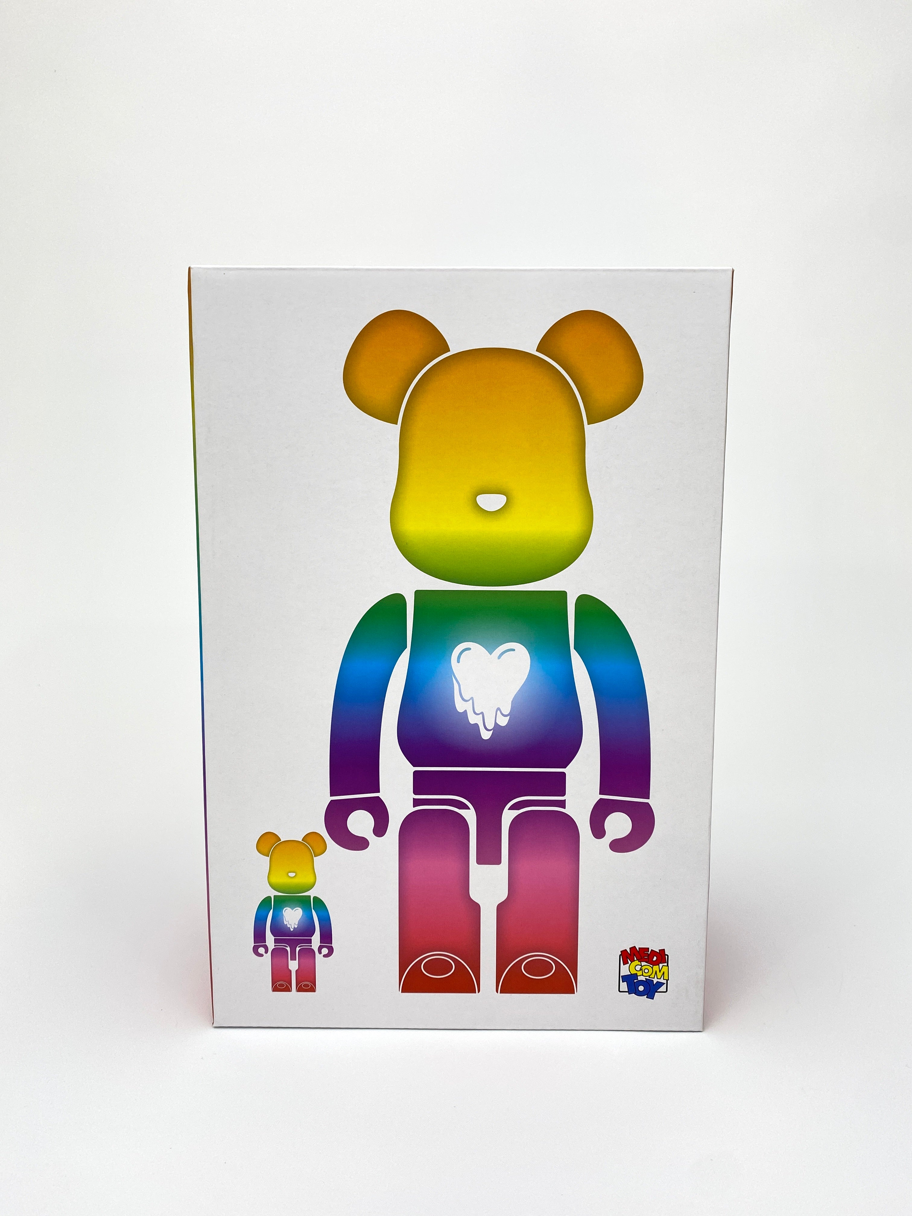 クリアファイル BE@RBRICK Emotionally Unavailable 400% ?height=616&quality=80&