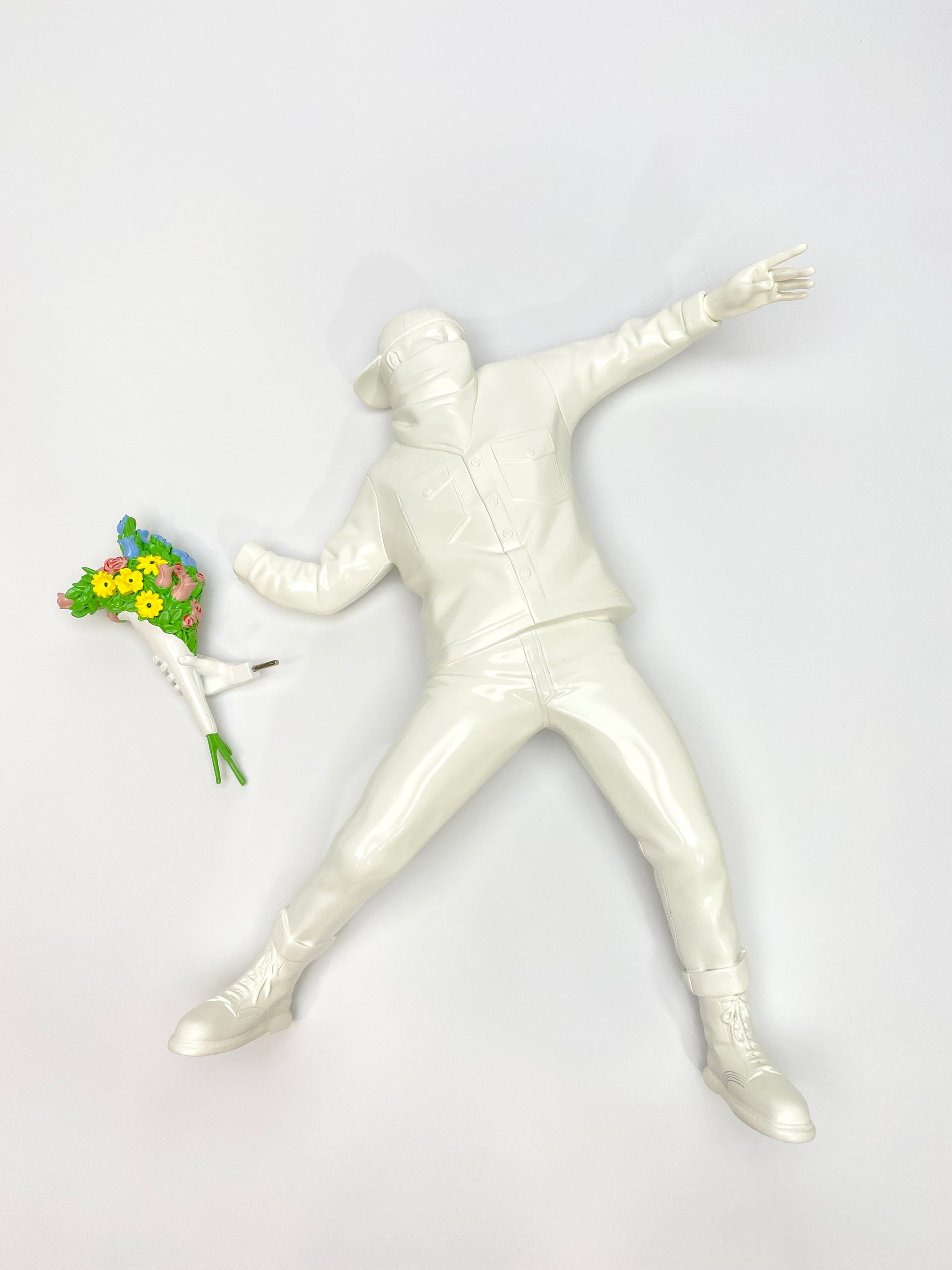 Brandalism Medicom Toy Banksy Flower Bomber White Figure Disassembled