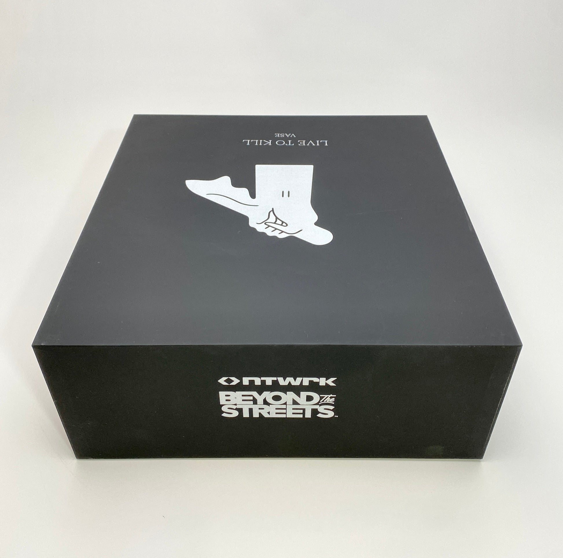 Cleon Peterson Live to Kill Flower Vase Box Side Details