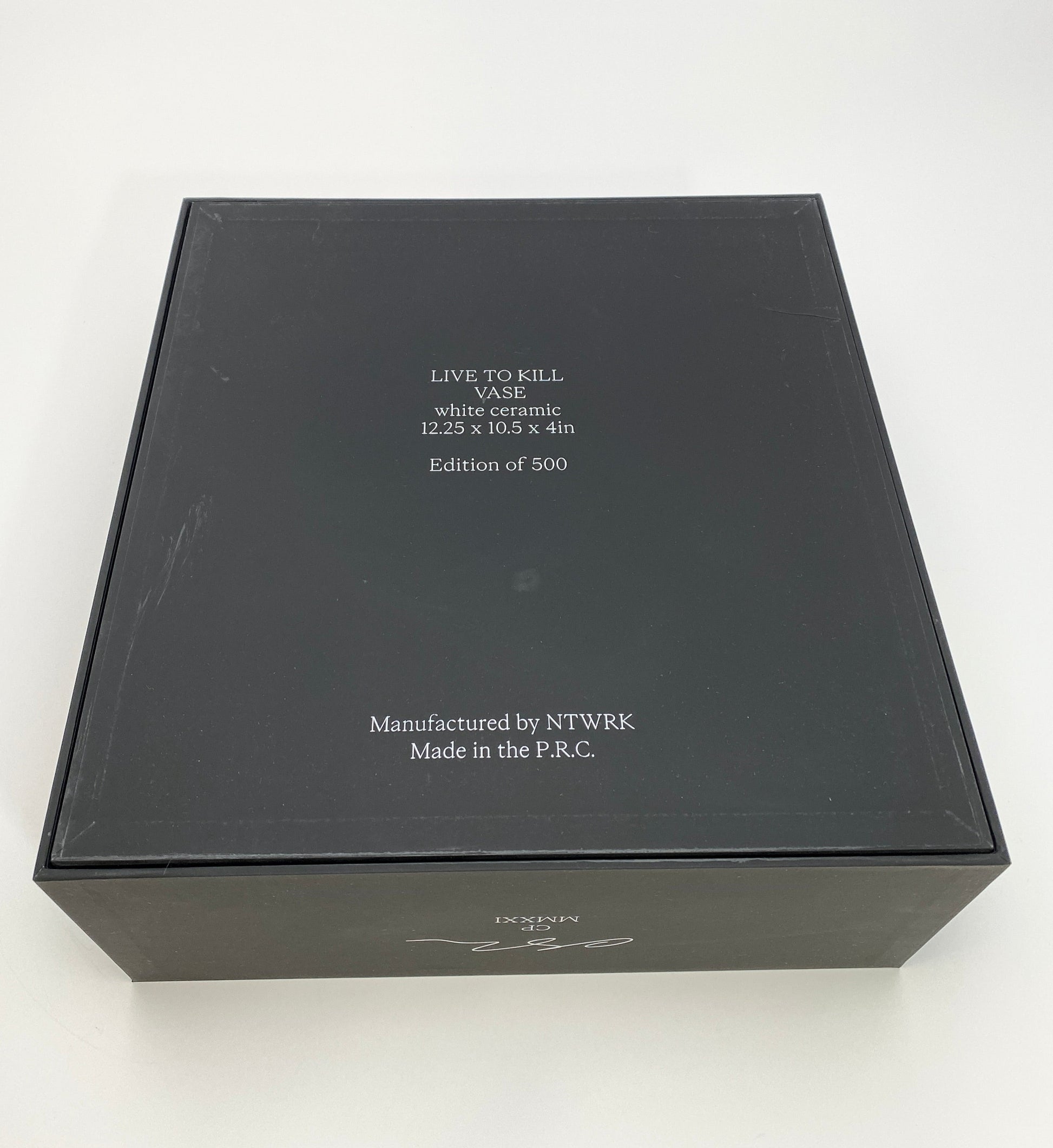 Cleon Peterson Live to Kill Flower Vase Box Bottom