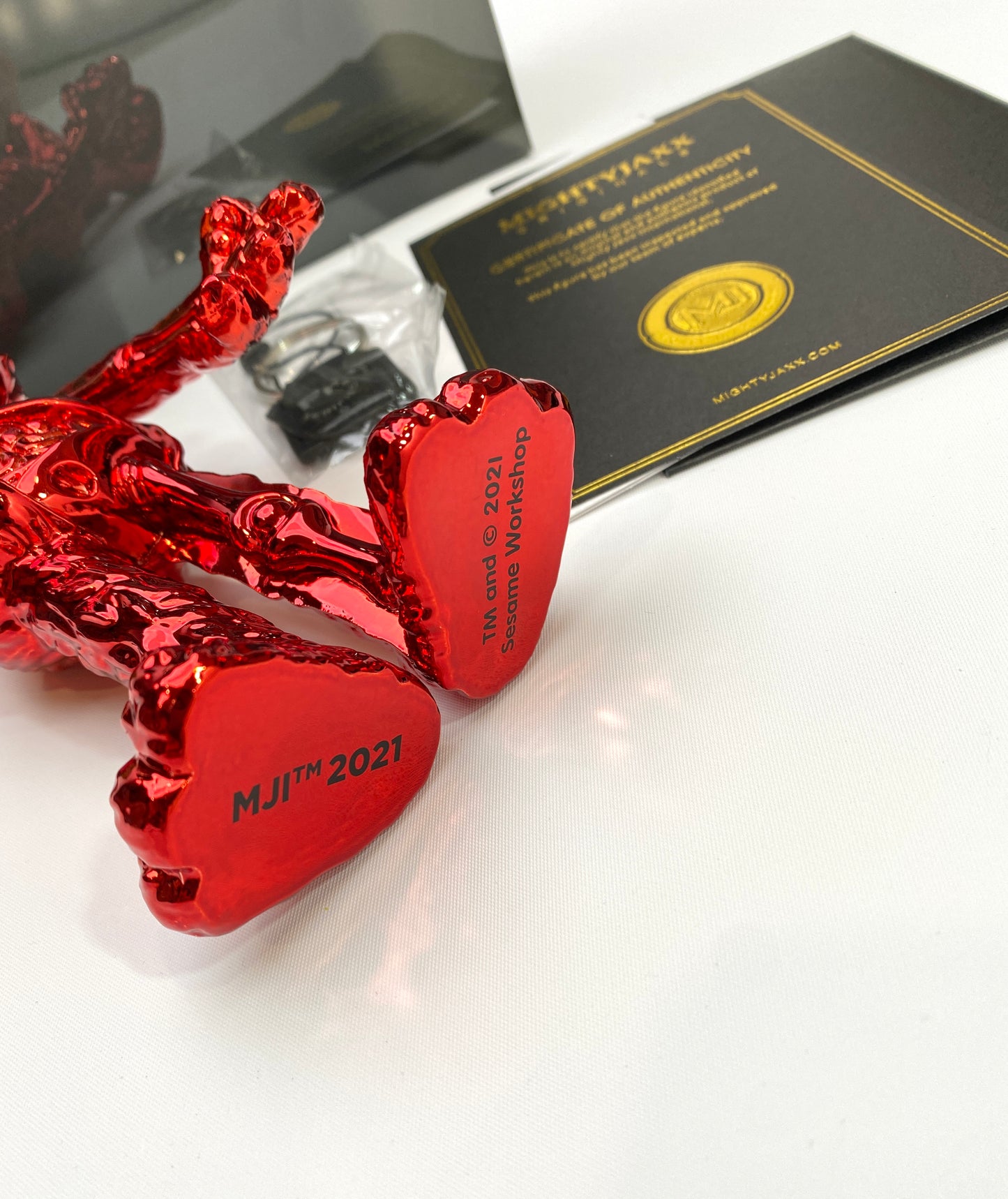 Mighty Jaxx XXRay Jason Freeny Elmo Chrome Red Label on Feet